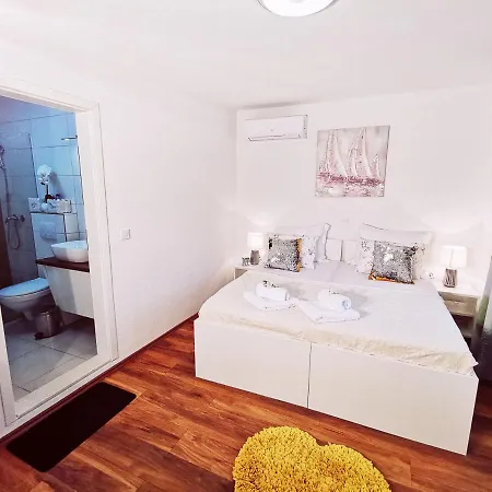 Apartman Ante 2