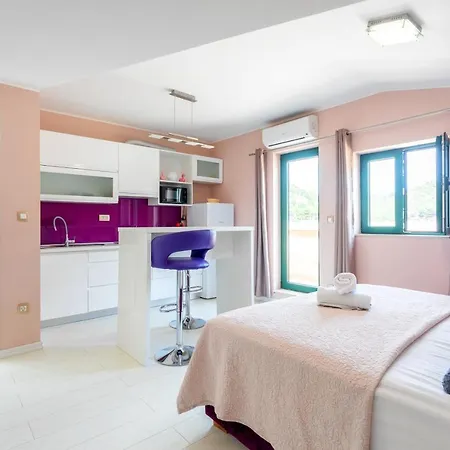 Ante 2 公寓 赫瓦尔