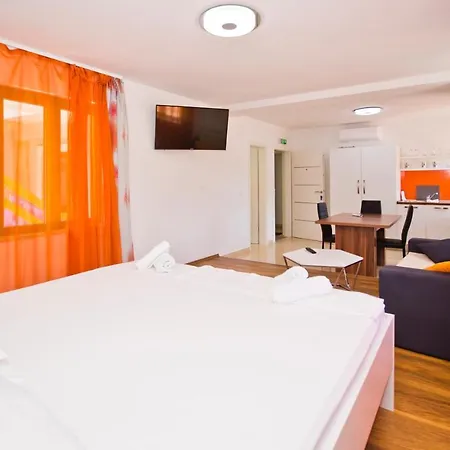Apartman Ante 2 *