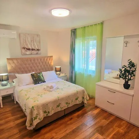 Apartman Ante 2 Hvar Town