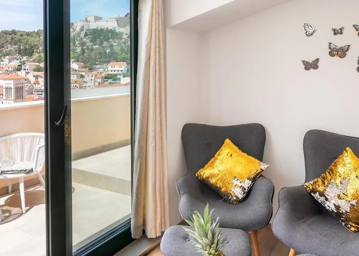 Ante 2 Apartamento Hvar Town