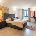 Ante 2 Hvar Center, Pool * Хвар