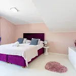 Апартаменти Ante 2 Hvar Center, Pool