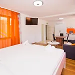 Apartment Ante 2 *