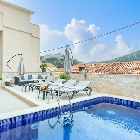 Ante 2 Hvar Center, Pool * Χβαρ